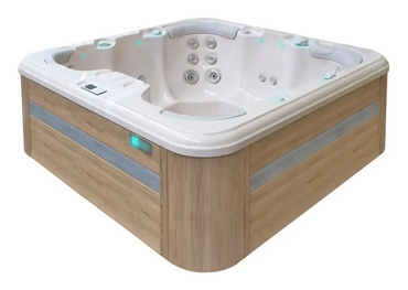 PassionSpa Rewind Spabad med vit träpanel, silverdetaljer och jetmunstycken