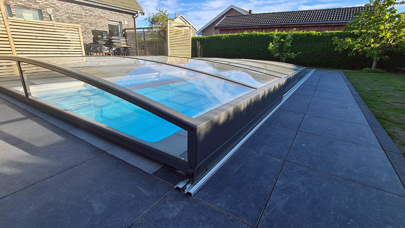 Bassengovertrekk Sydney 4,5×8 (enkelt skinne, antrasitt)