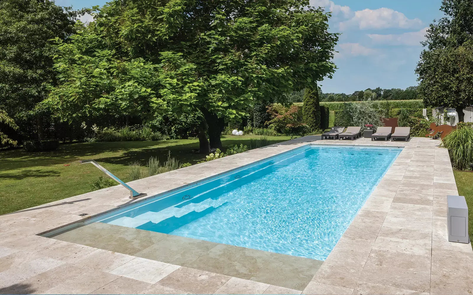 Leisurepools Definitive High Water Line 4×9–12 m, 1,2–1,9 m dybde