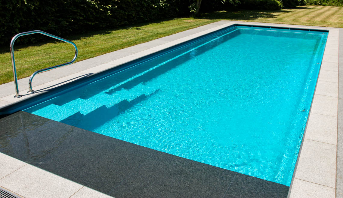Leisurepools Cube Høyvannslinje 4×9–12 m, 1,5 m dybde