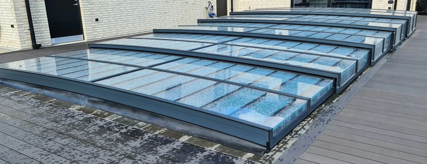 Bassengovertrekk ICON 4×8 med kantlist klar plast antrasitt