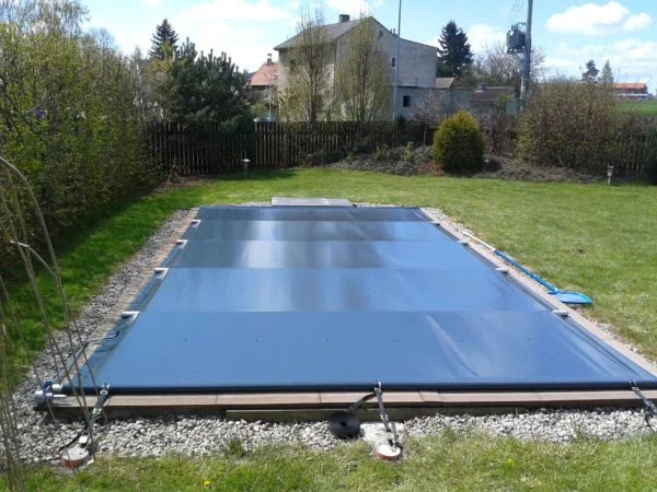 Rullbart bassengtrekk for 4×8 basseng inkl. manuell betjening