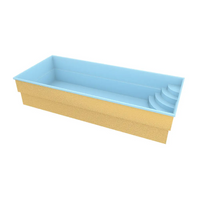 Glasfiberpool Papeete med rektangulär form, ljusblå interiör och trappor