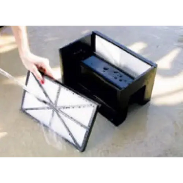 Svart rektangulär filterbohus med vita meshfilter för Poolrobot Hayward TigerShark XL QC vägg och botten