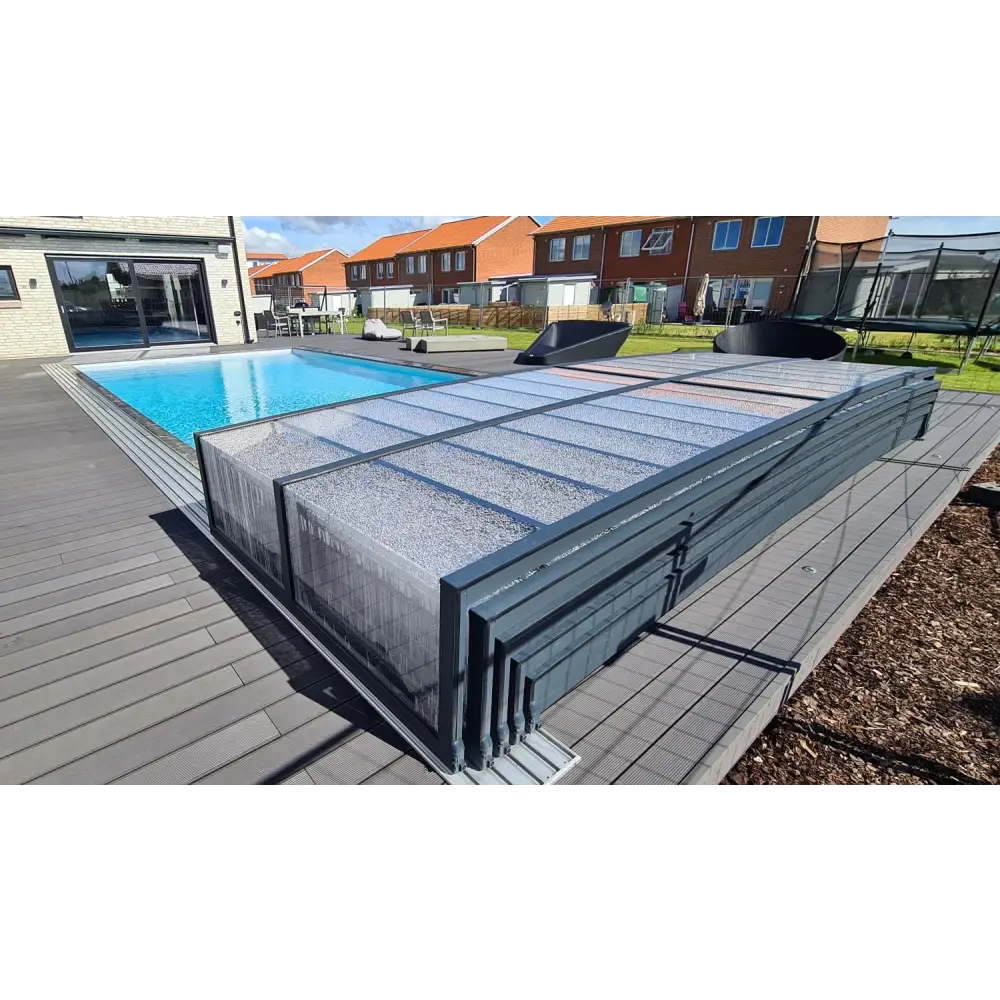 Modern pooltaket icon med sarg klarplast antracit i grå design