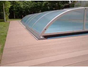 Pooltak NIVO KIT 860WC silverramad genomskinlig böjd pooltäckning med räfflad textur