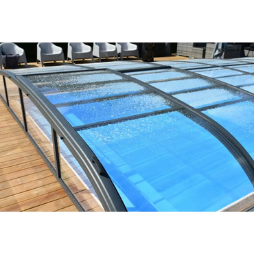 Kurvig transparent klarglas pooltak Pooltak NIVO KIT 960B 4×9 med sidodörr