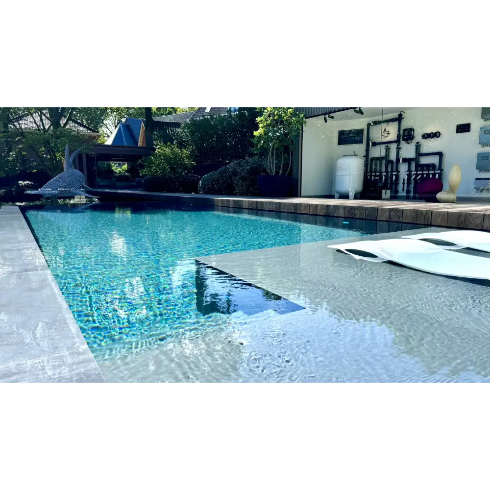 Klar blå ovanmark pp pool med 20mm skimmer och oändlighetskant