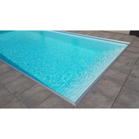 Pooltime exklusiv 12mm rektangulär pool med turkost vatten och silverkant