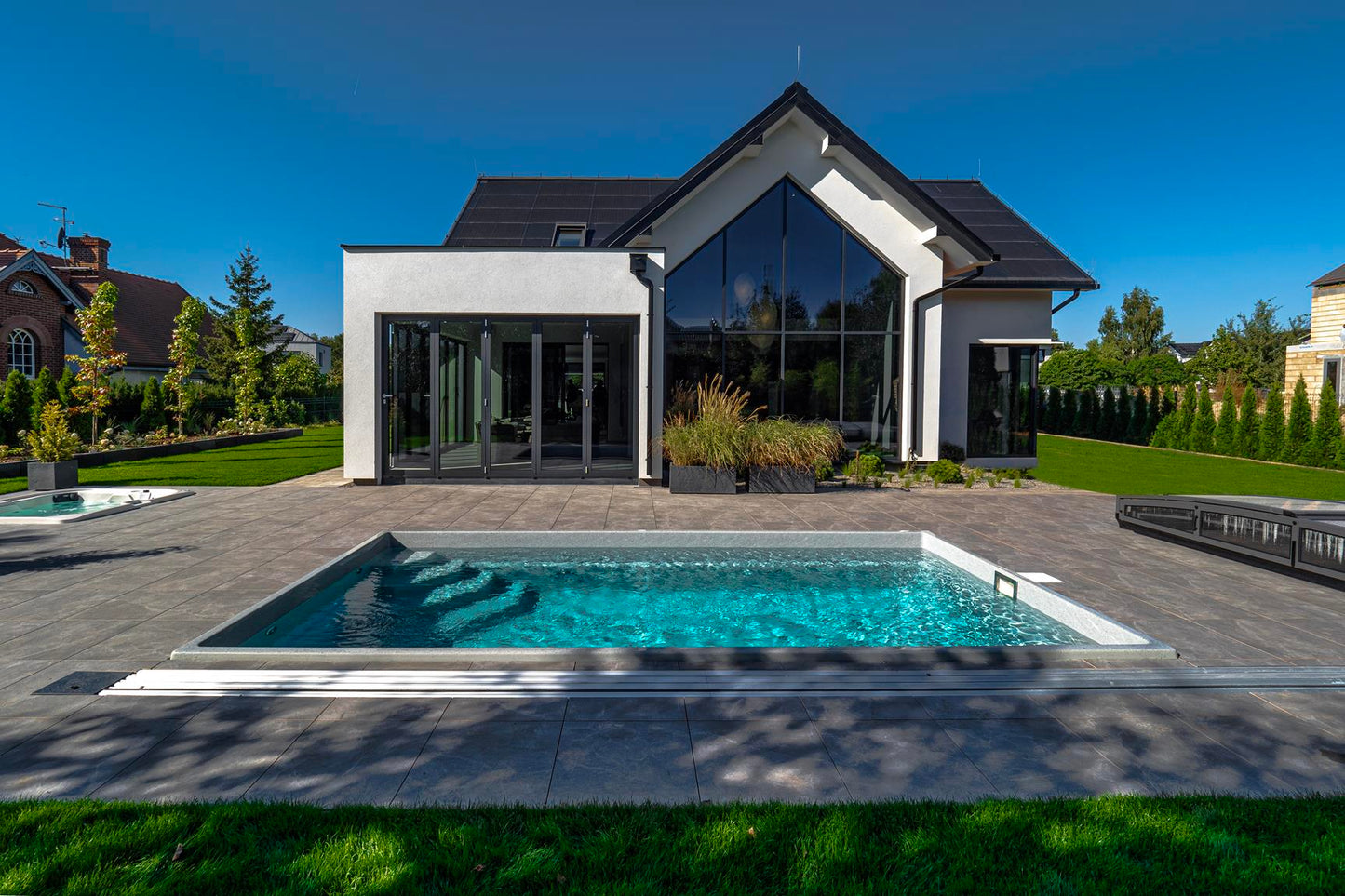 Glassfiberbasseng Saba 600 6,00m x 3,00m x 1,45m